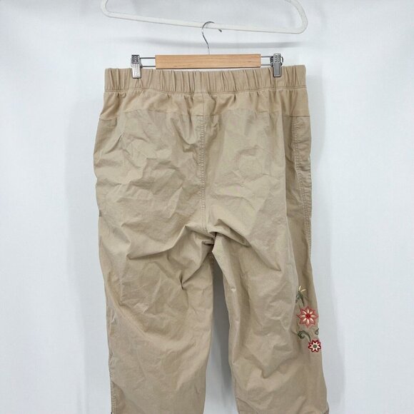 Motherhood Maternity Capri 1X Tan Floral Embroidered Womens Pockets Pullon Pants - Picture 7 of 9